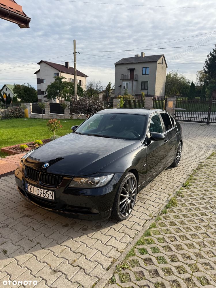 BMW Seria 3 320d DPF Touring - 8