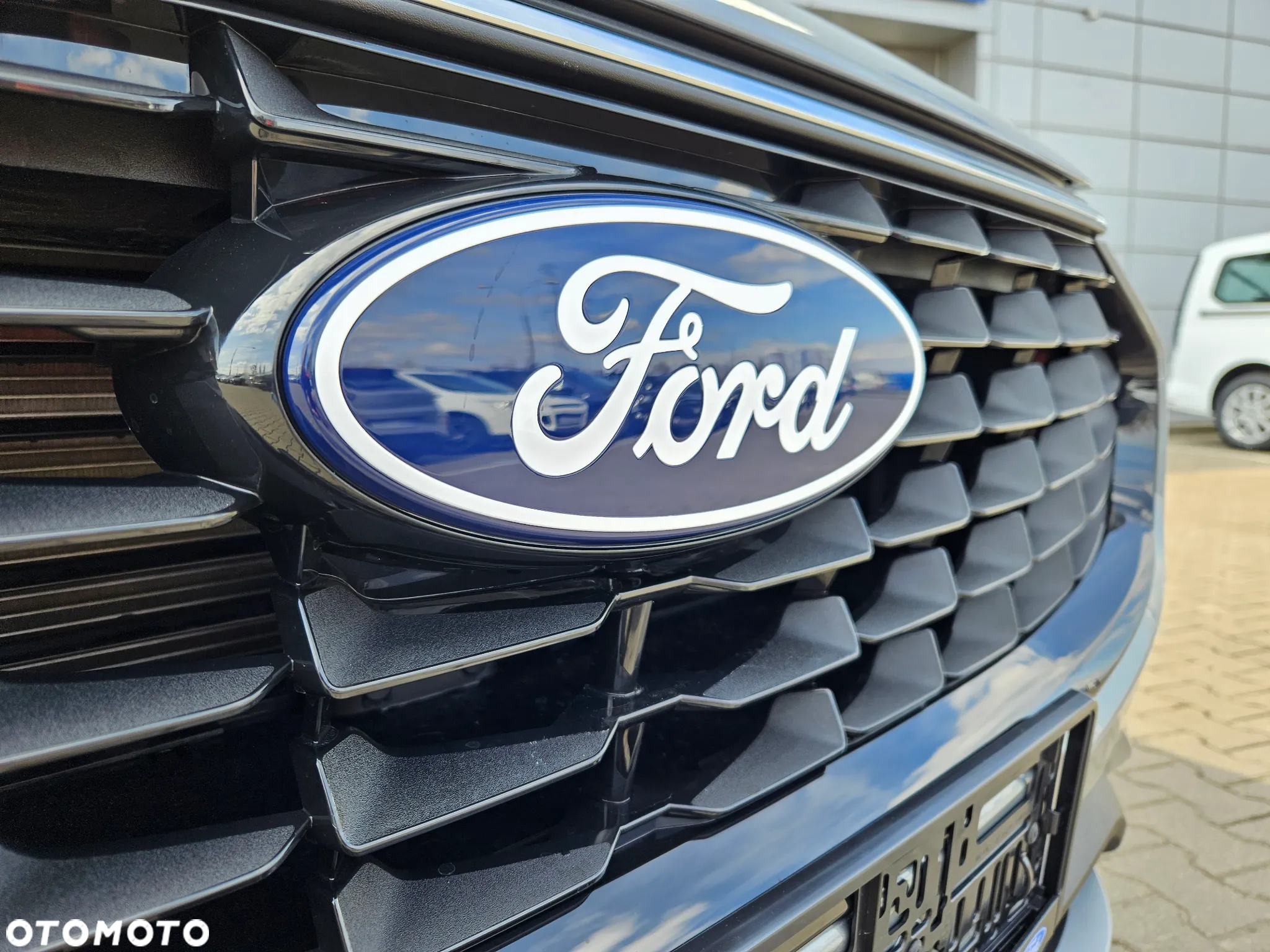 Ford Kuga 1.5 EcoBoost FWD Titanium - 12