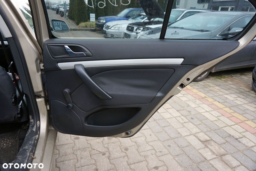 DRZWI TYLNE PRAWE OCTAVIA II 1Z3 LB LIFTBACK 9201 LF8F  BEŻOWY SKODA 2004-2008 - 9