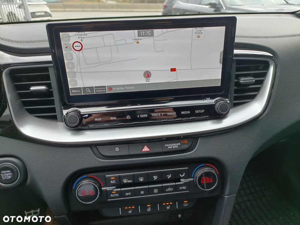 Kia ProCeed - 16