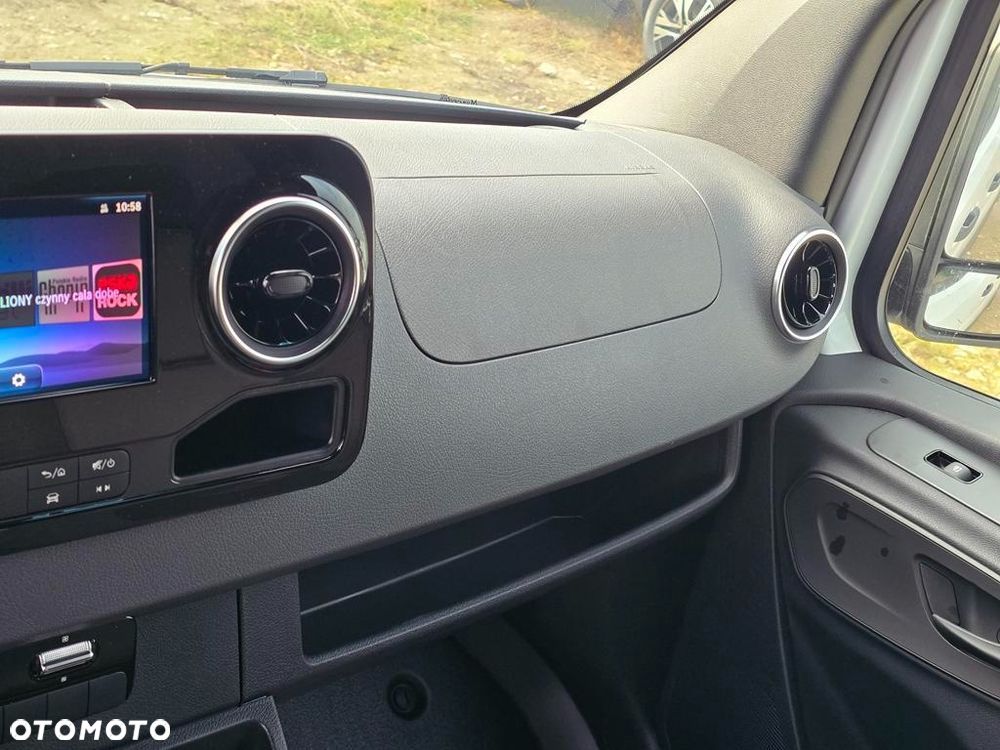 Mercedes-Benz Sprinter 317 CDI Long PRO 9G-Tronic - 22