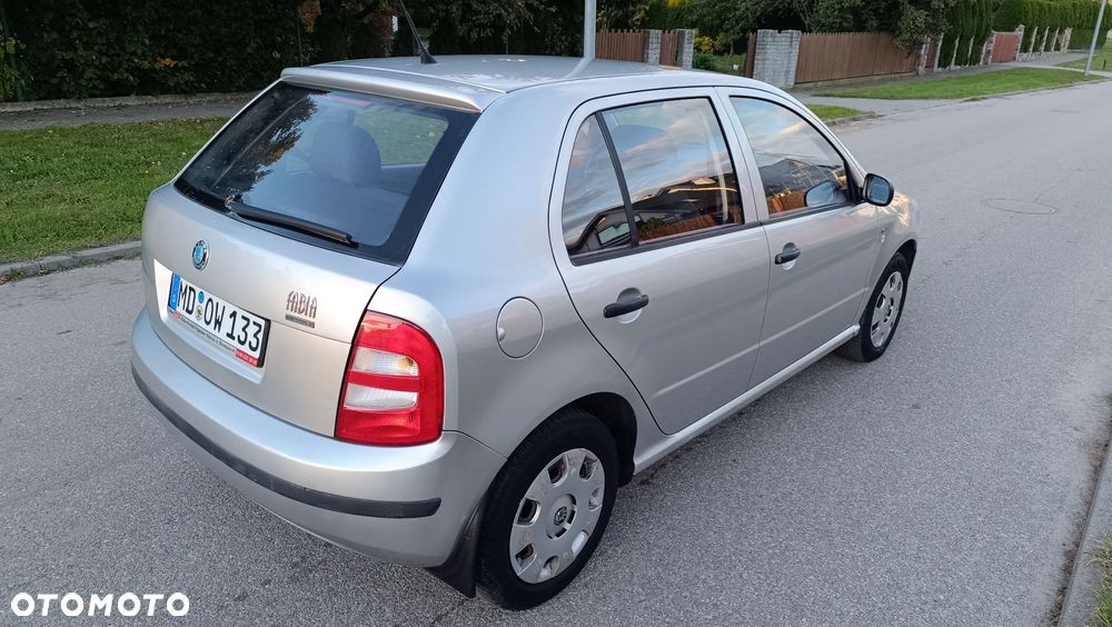 Skoda Fabia 1.4 16V Classic + - 5