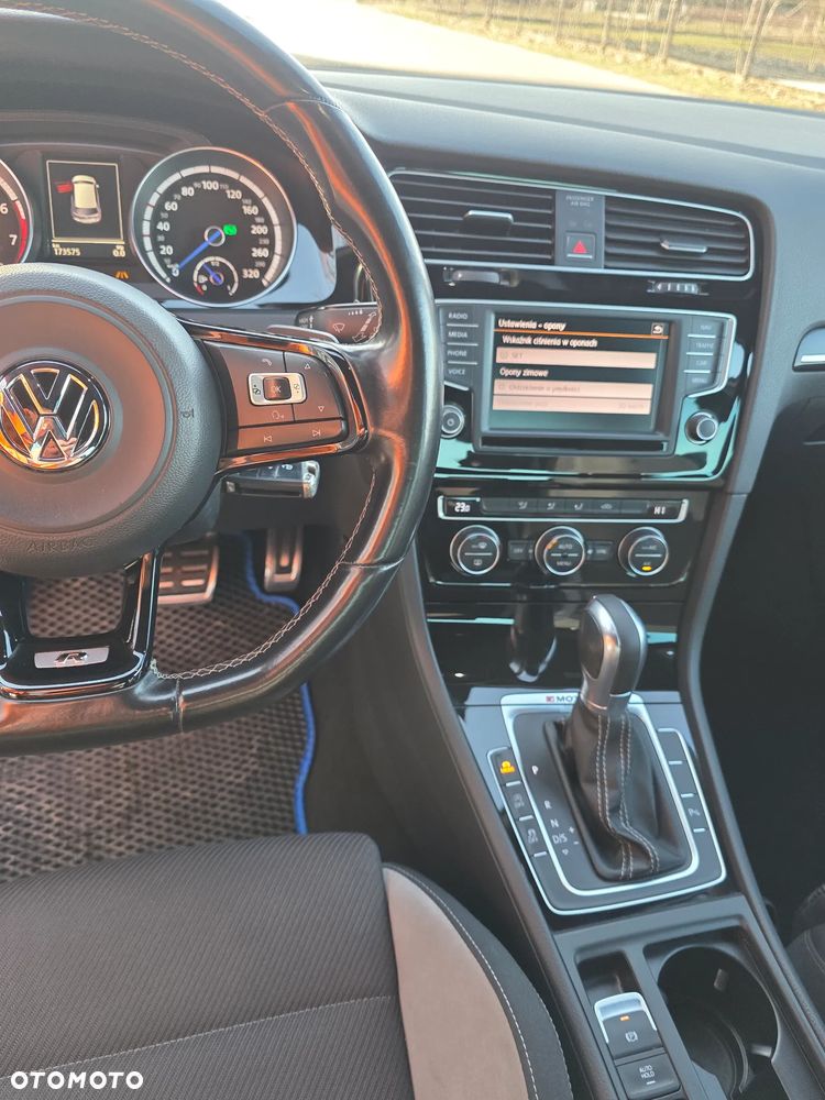 Volkswagen Golf 2.0 TSI BMT 4Mot R DSG - 17