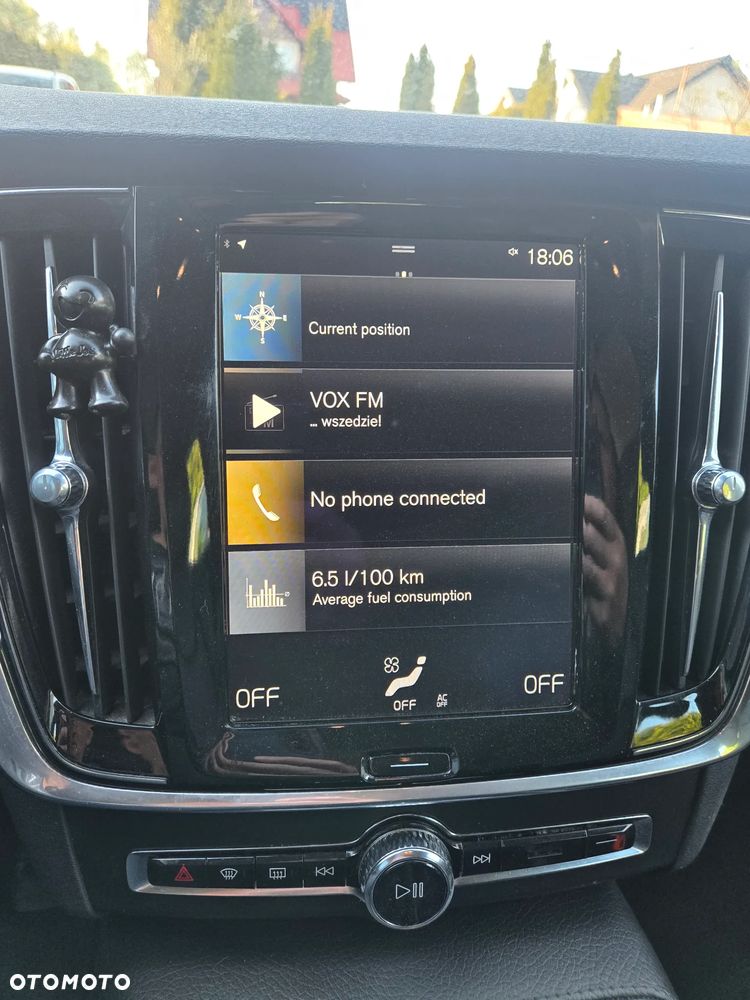 Volvo V90 B4 D Geartronic Momentum - 13