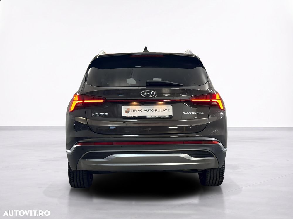 Hyundai Santa Fe - 5