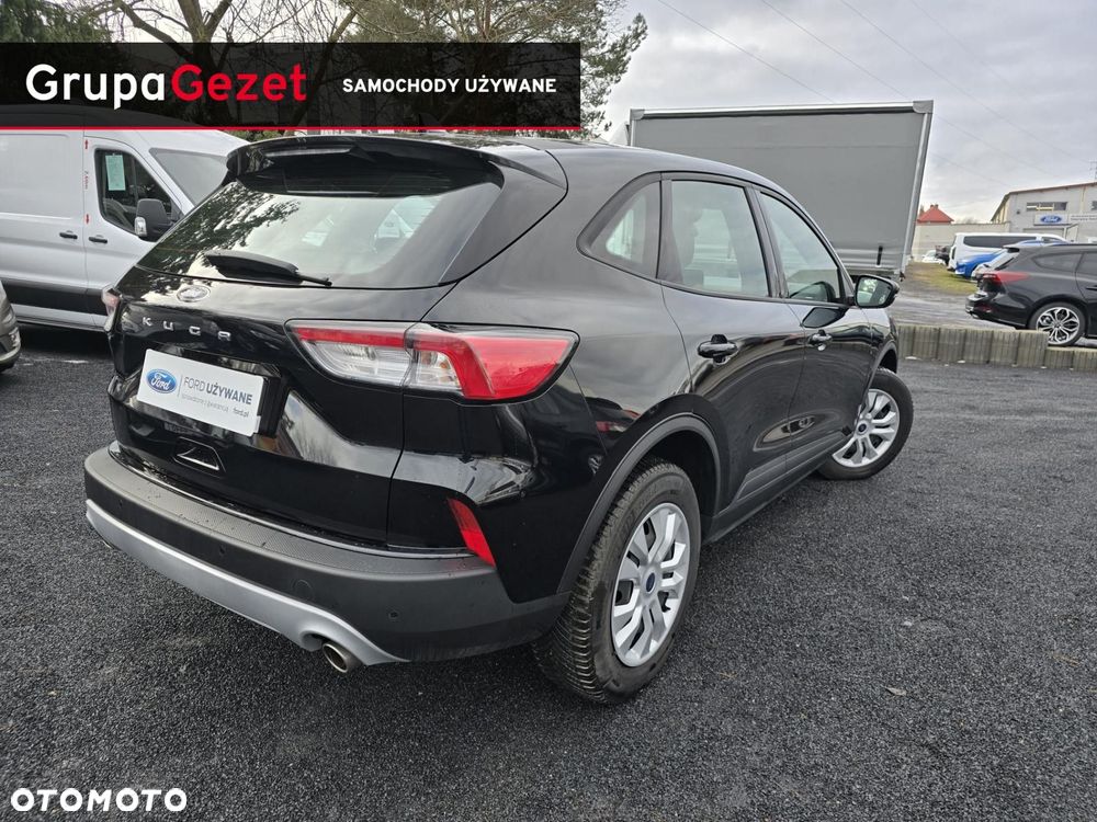 Ford Kuga - 4