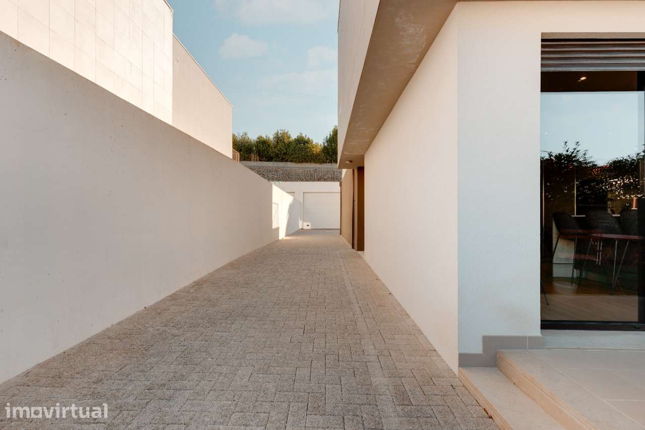 Moradia T3 | Carvalhais de Baixo | Coimbra | 595.000€ - Grande imagem: 5/24