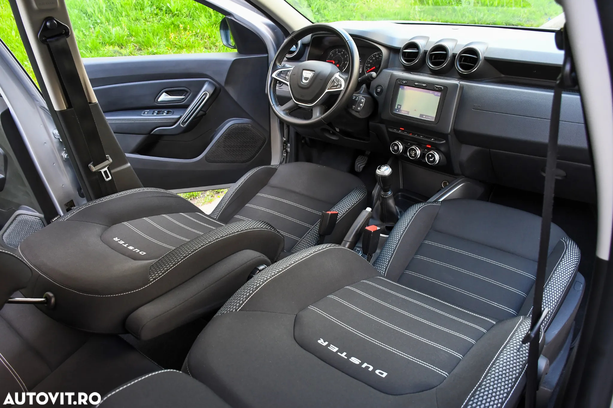 Dacia Duster dCi 110 FAP 4x4 Prestige - 10
