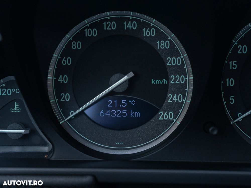 Mercedes-Benz SL 350 Aut - 30
