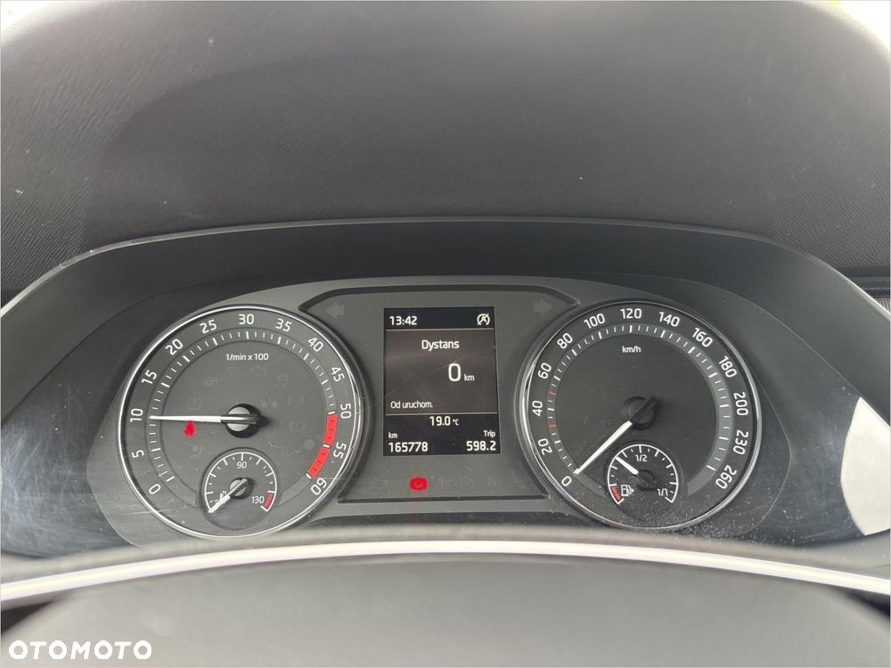 Skoda Octavia 2.0 TDI Ambition - 13