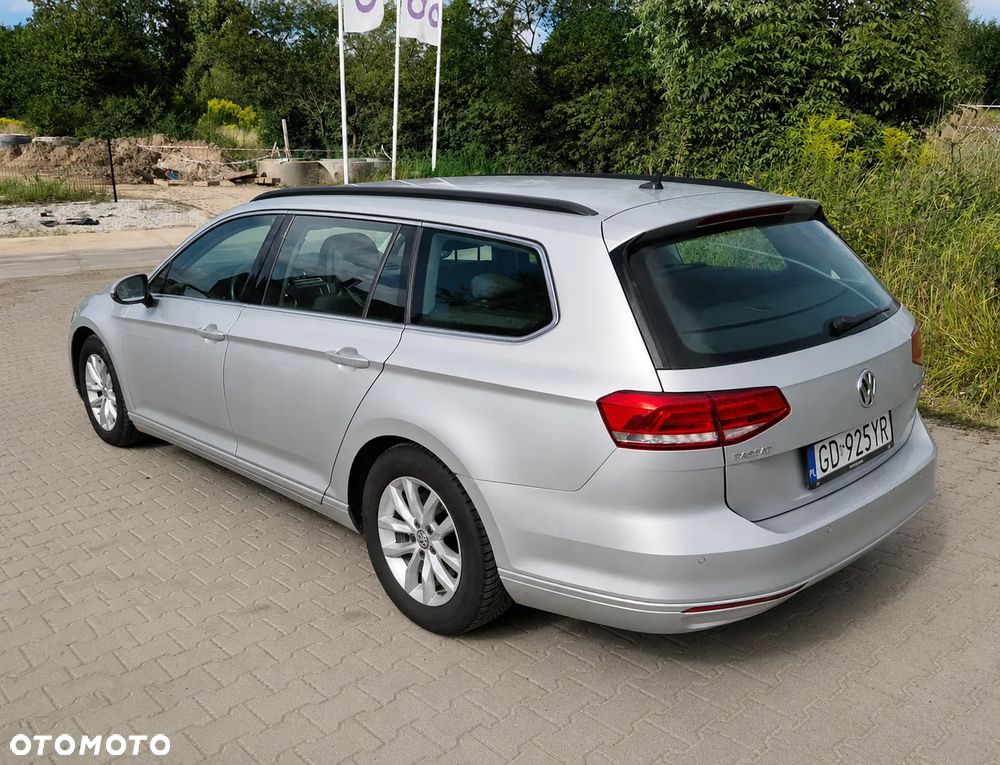 Volkswagen Passat 2.0 TDI BMT Comfortline - 4