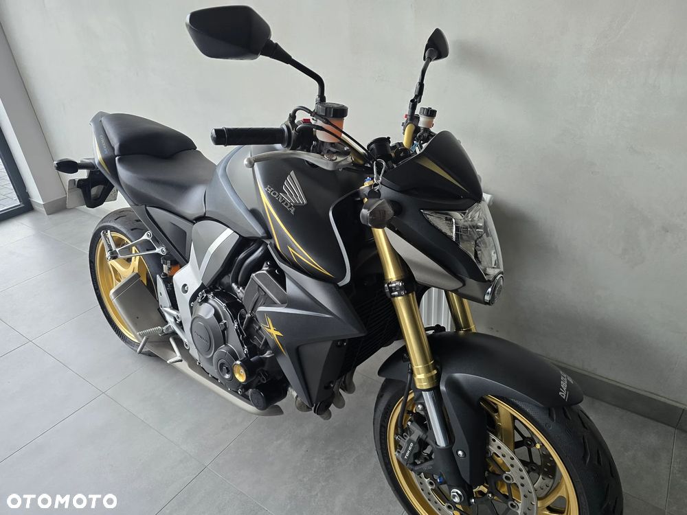 Honda CB - 24