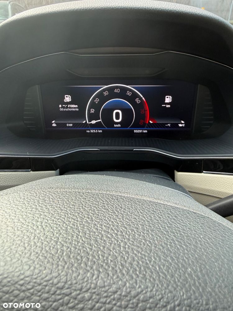 Skoda Superb 2.0 TSI L&K DSG - 25