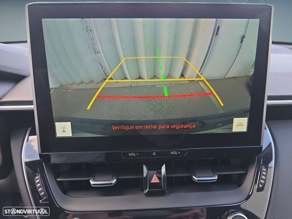 Toyota Corolla Cross 1.8 Hybrid Exclusive - 26