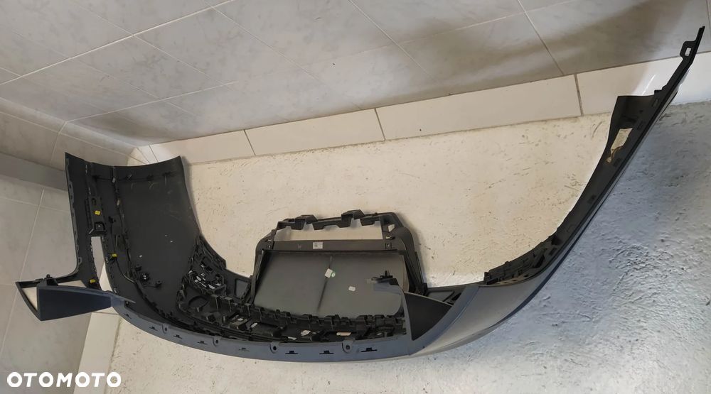 RANGE ROVER VELAR L560 ZDERZAK TYŁ TYLNY 4XPDC ORYGINAŁ - 9