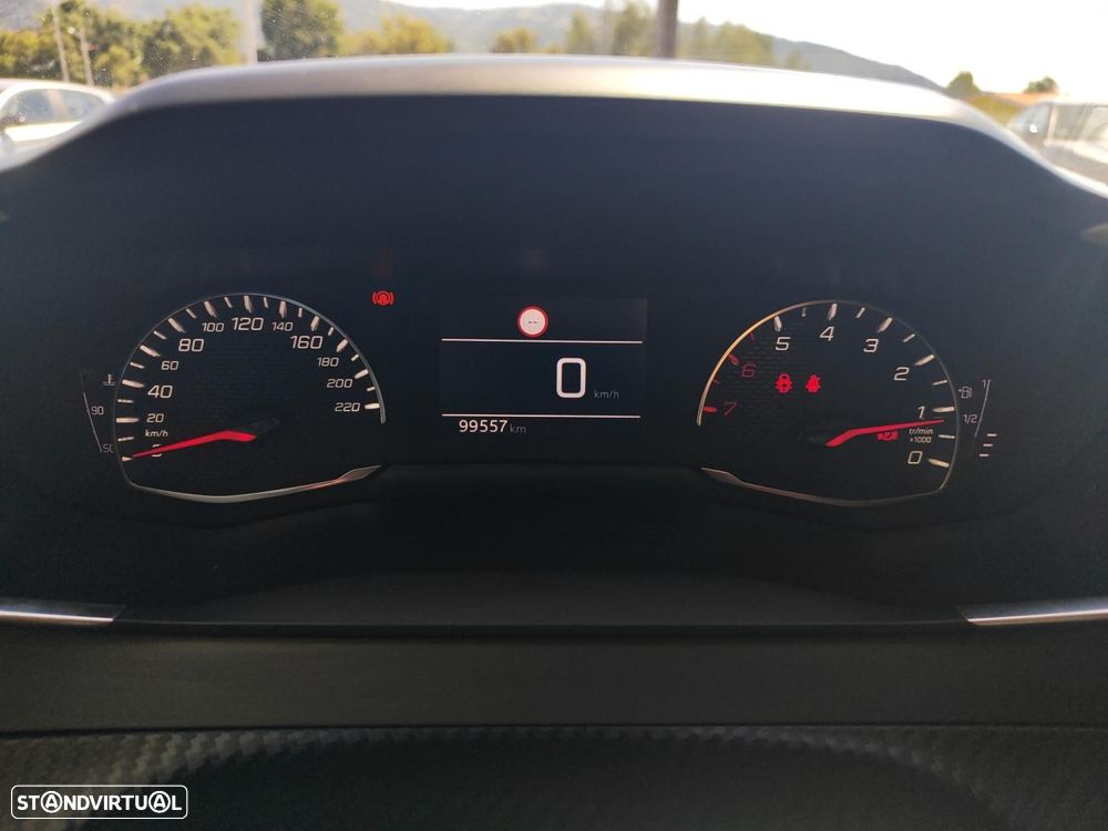Peugeot 208 1.5 BlueHDi Active - 18