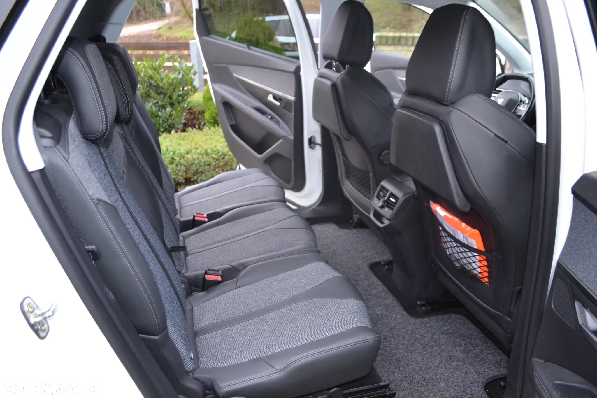 Peugeot 5008 - 13
