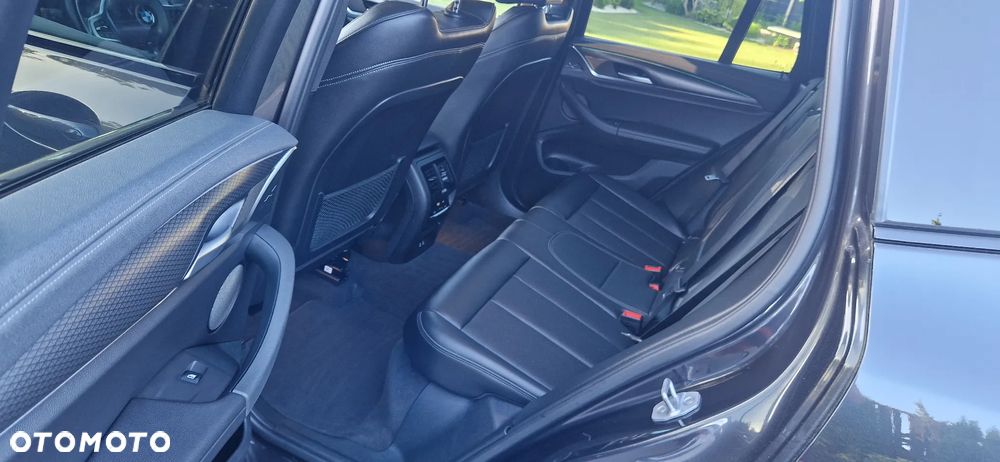 BMW X3 M M40d - 10