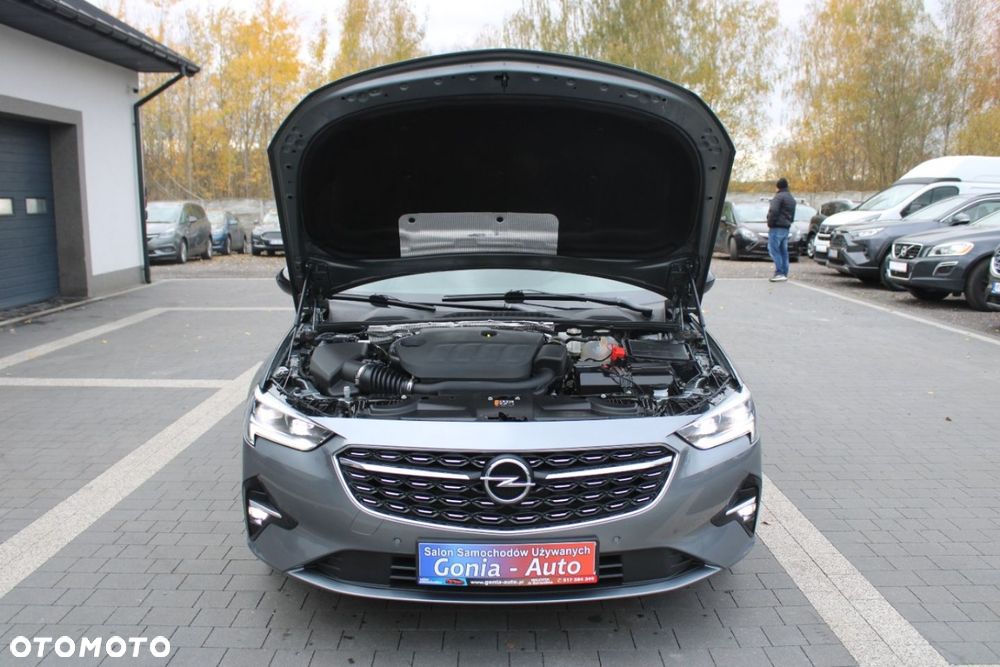 Opel Insignia - 11