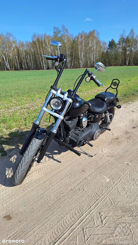 Harley-Davidson Dyna Street Bob - 15