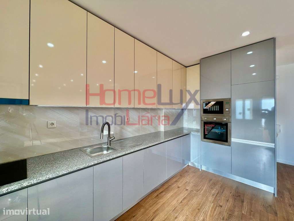 Apartamento T3 em Águas Santas - Grande imagem: 2/29