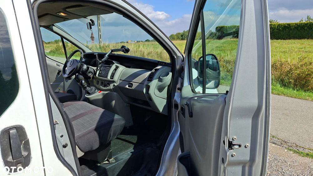 Opel Vivaro - 7