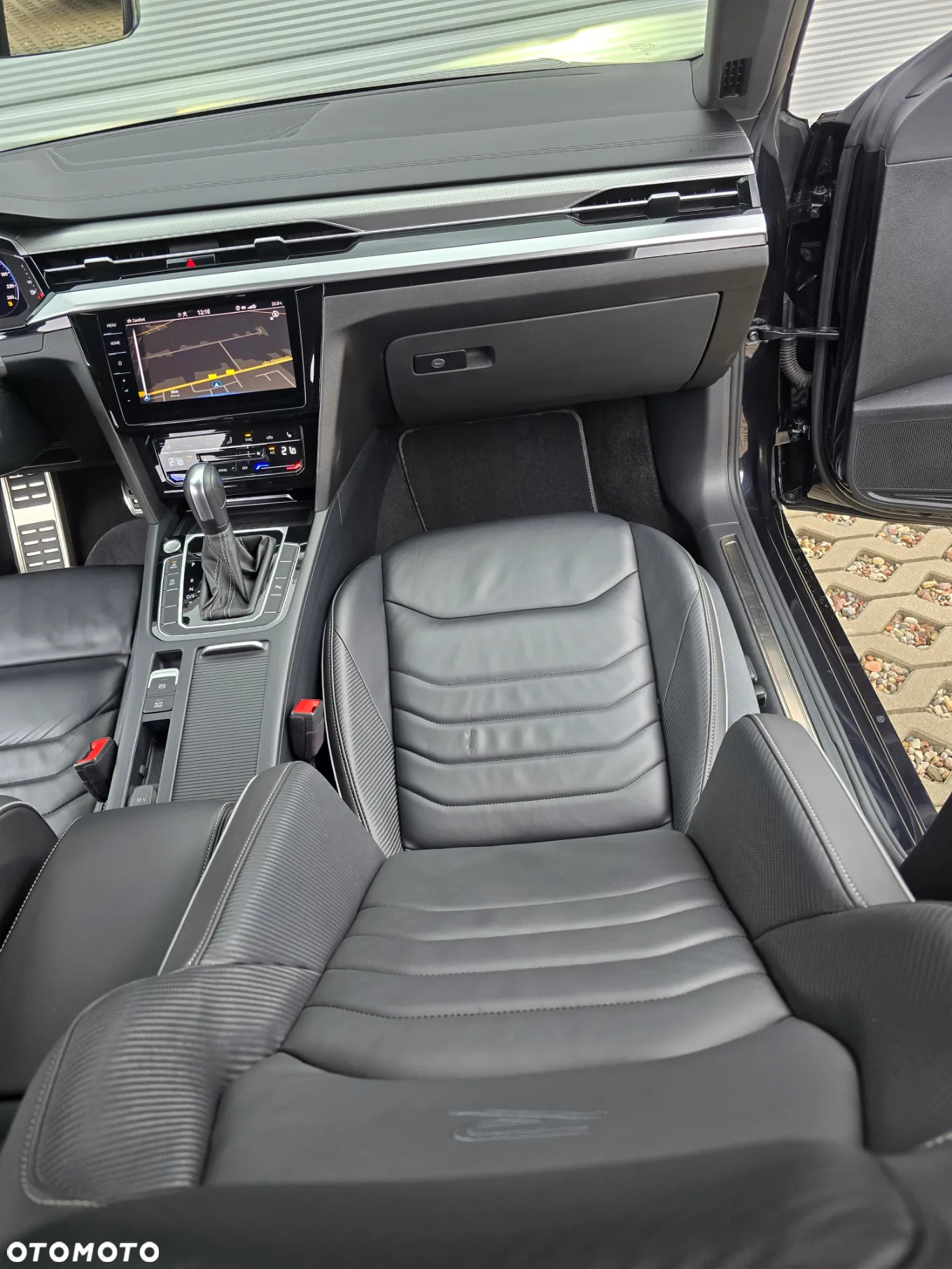 Volkswagen Arteon 2.0 TDI 4Motion R-Line DSG - 33