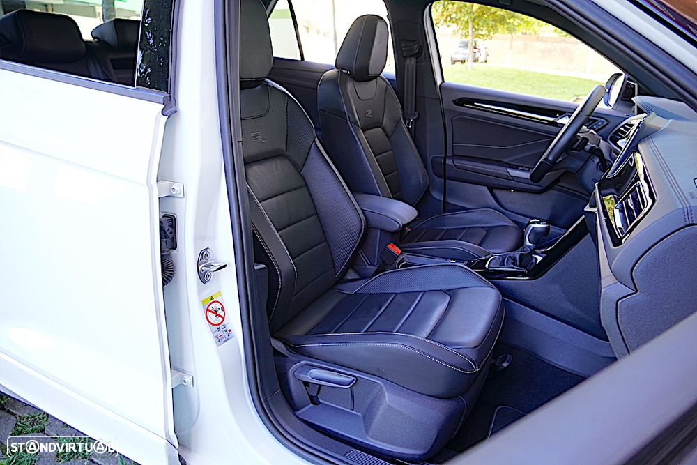 VW T-Roc 1.5 TSI R-Line DSG - 20