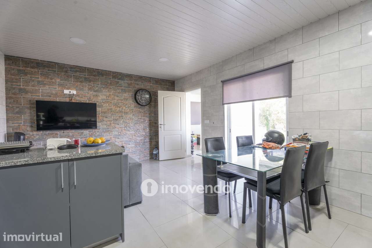 Moradia isolada T4, com terreno de 1.464m², no Travassô, Aveiro - Grande imagem: 4/47