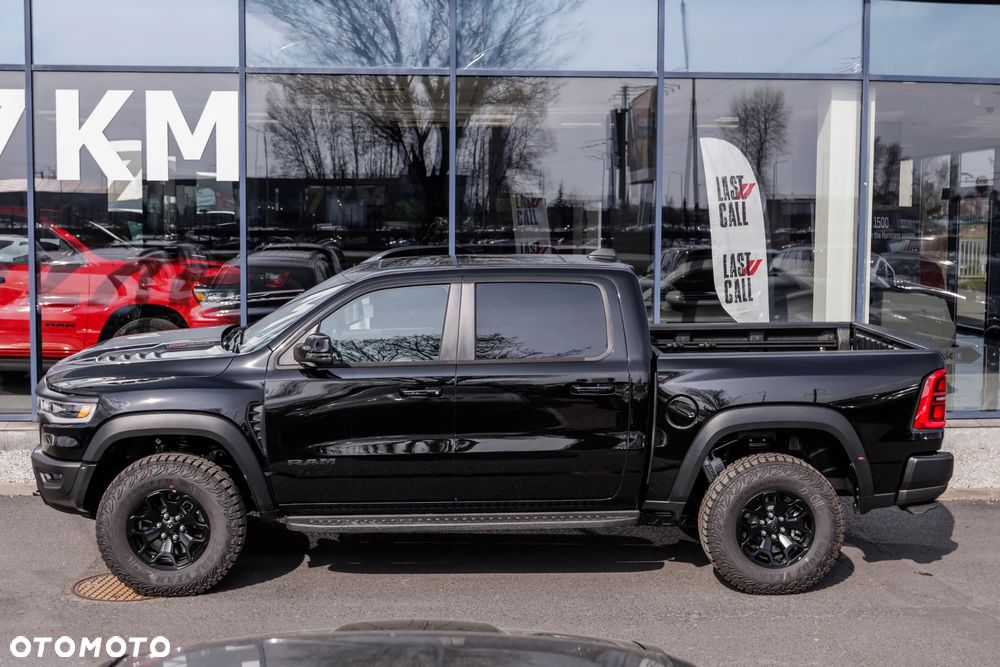 RAM 1500 RHO - 24