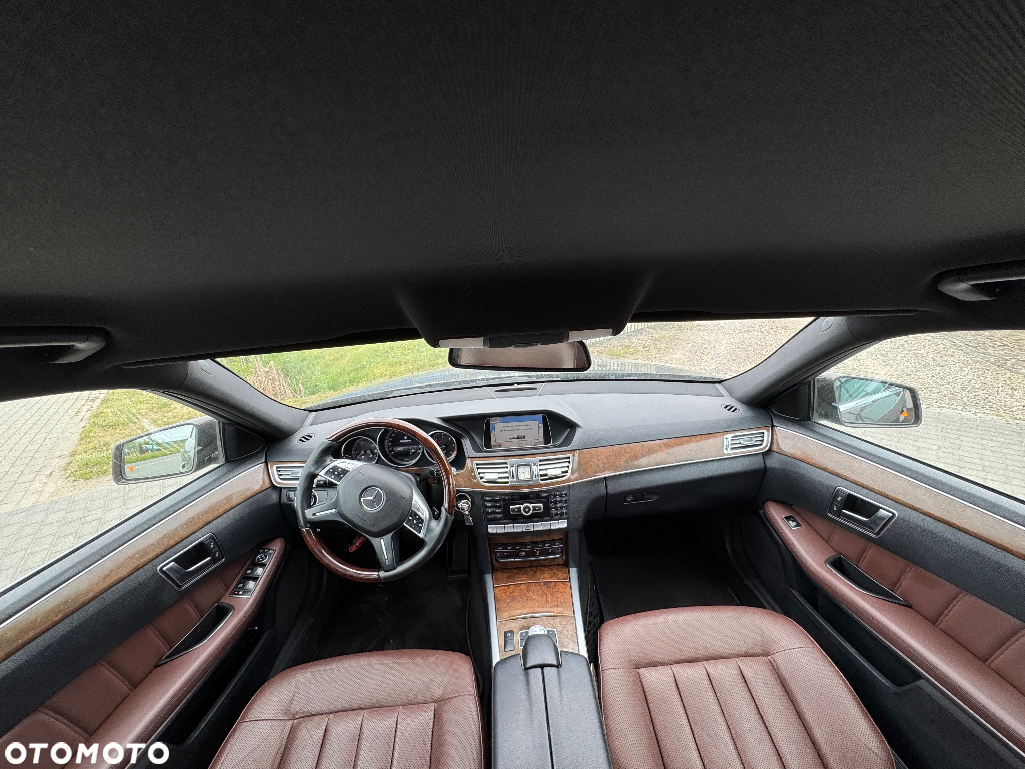 Mercedes-Benz Klasa E 220 T BlueTEC 4Matic 7G-TRONIC Avantgarde - 15
