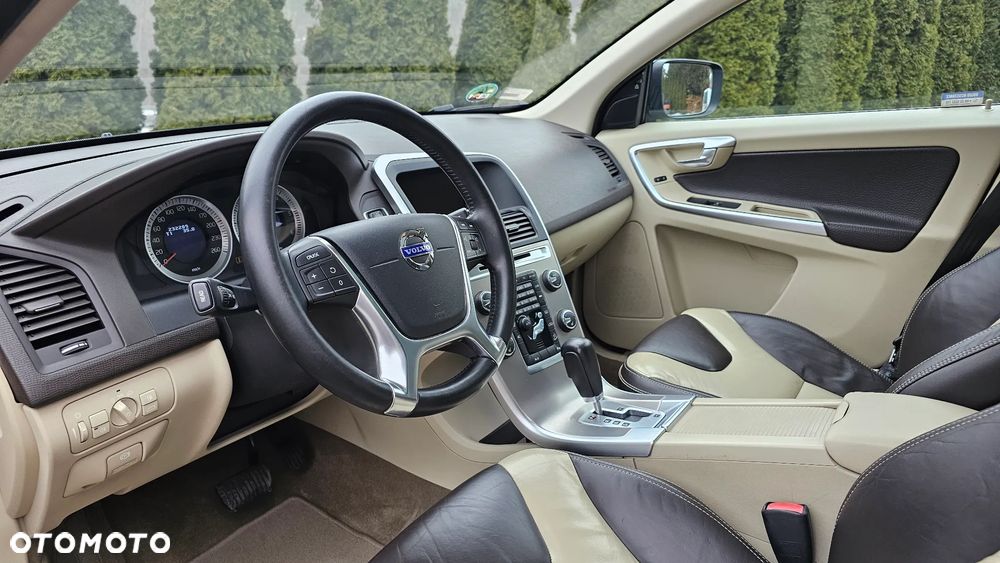 Volvo XC 60 - 10