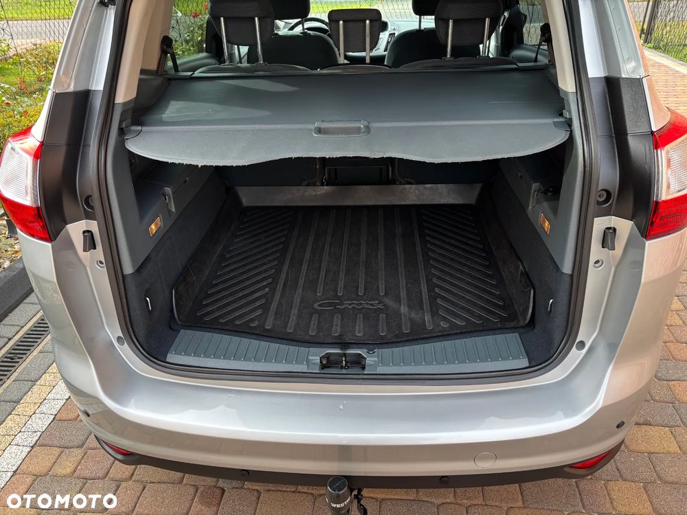 Ford Grand C-MAX 1.6 TDCi Edition - 26
