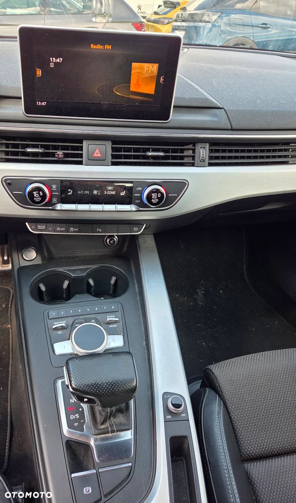 Audi A4 Avant 2.0 TDI ultra S tronic sport - 18