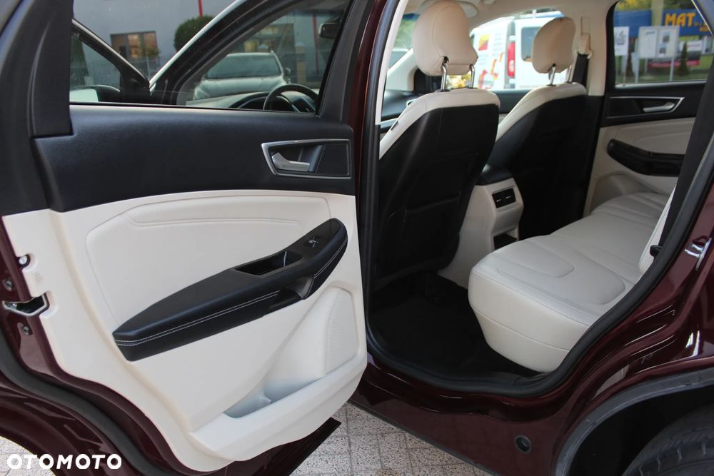 Ford Edge - 19
