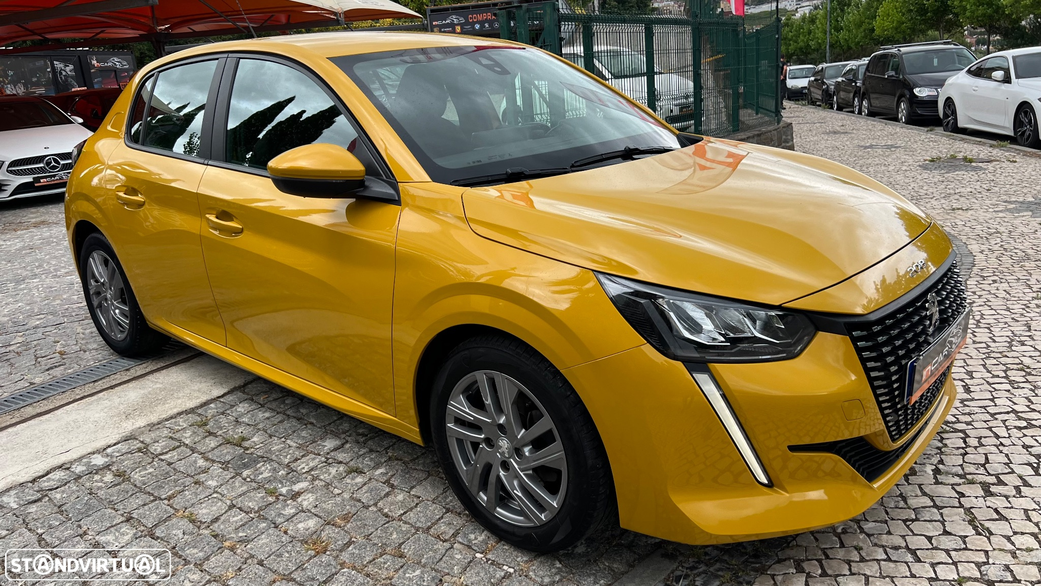 Peugeot 208 1.2 PureTech Allure Pack - 2
