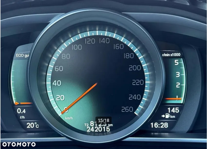 Volvo V40 D2 RDesign - 21