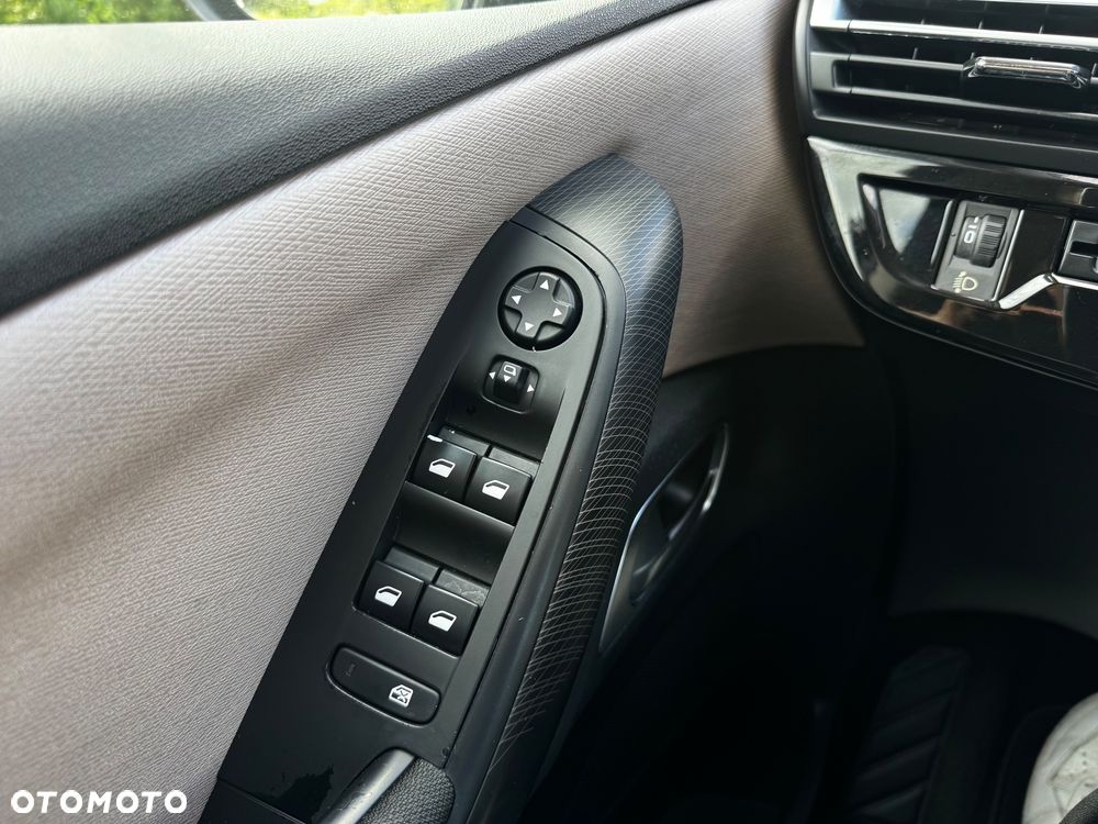 Citroën C4 Picasso 2.0 HDi FAP Exclusive - 18