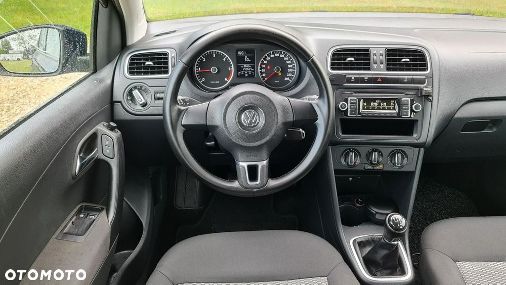 Volkswagen Polo - 15