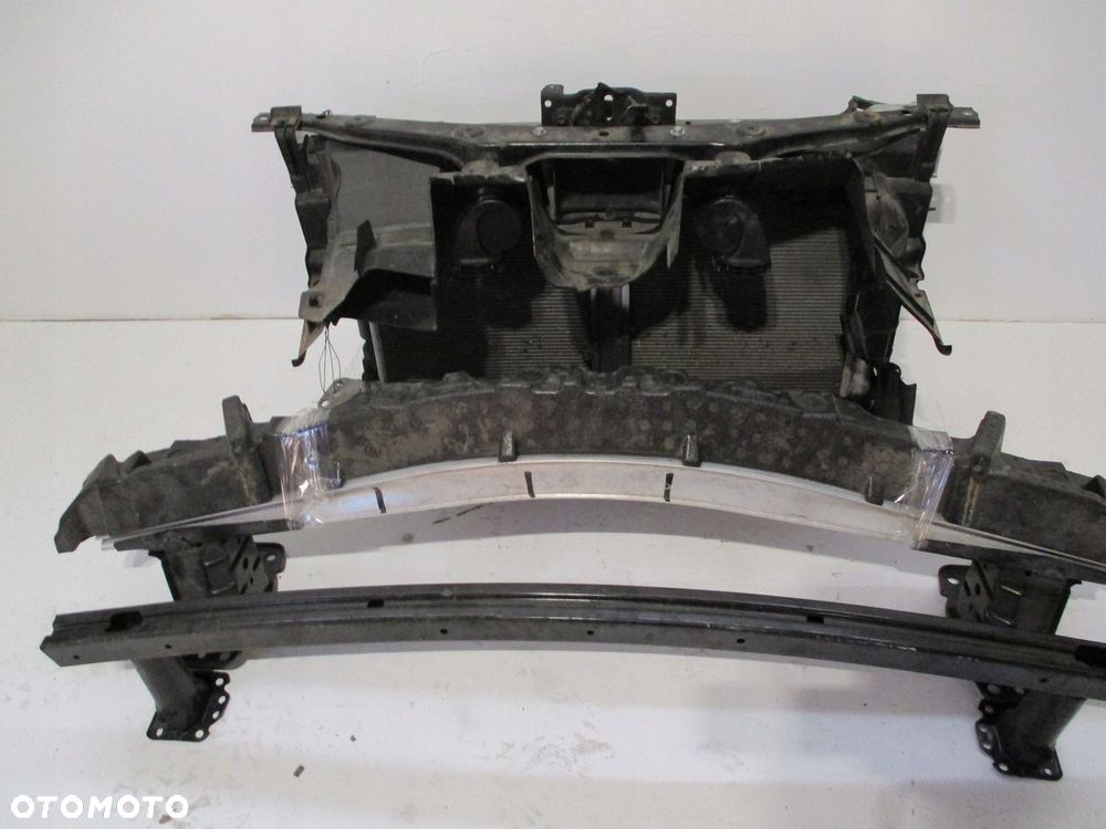 CHŁODNICE PAS PRZEDNI LEXUS UX250 UX 1,8HYB - 1