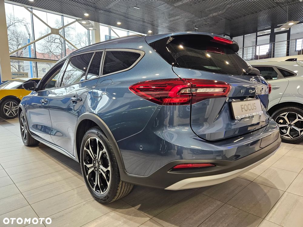 Ford Focus 1.0 EcoBoost mHEV Active X - 11
