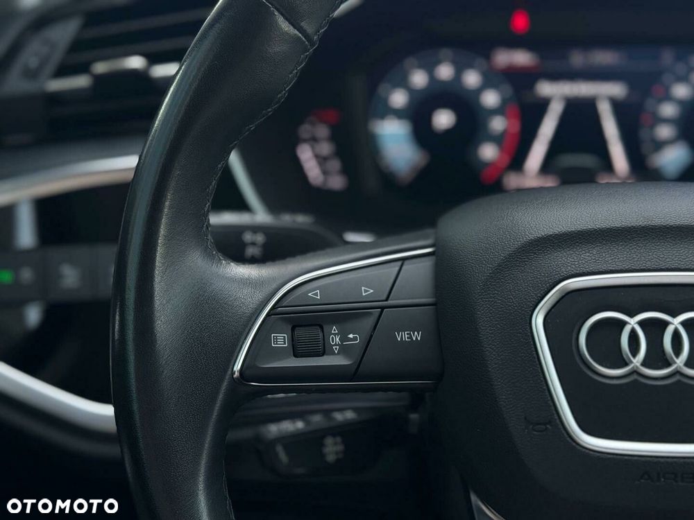 Audi Q3 - 17