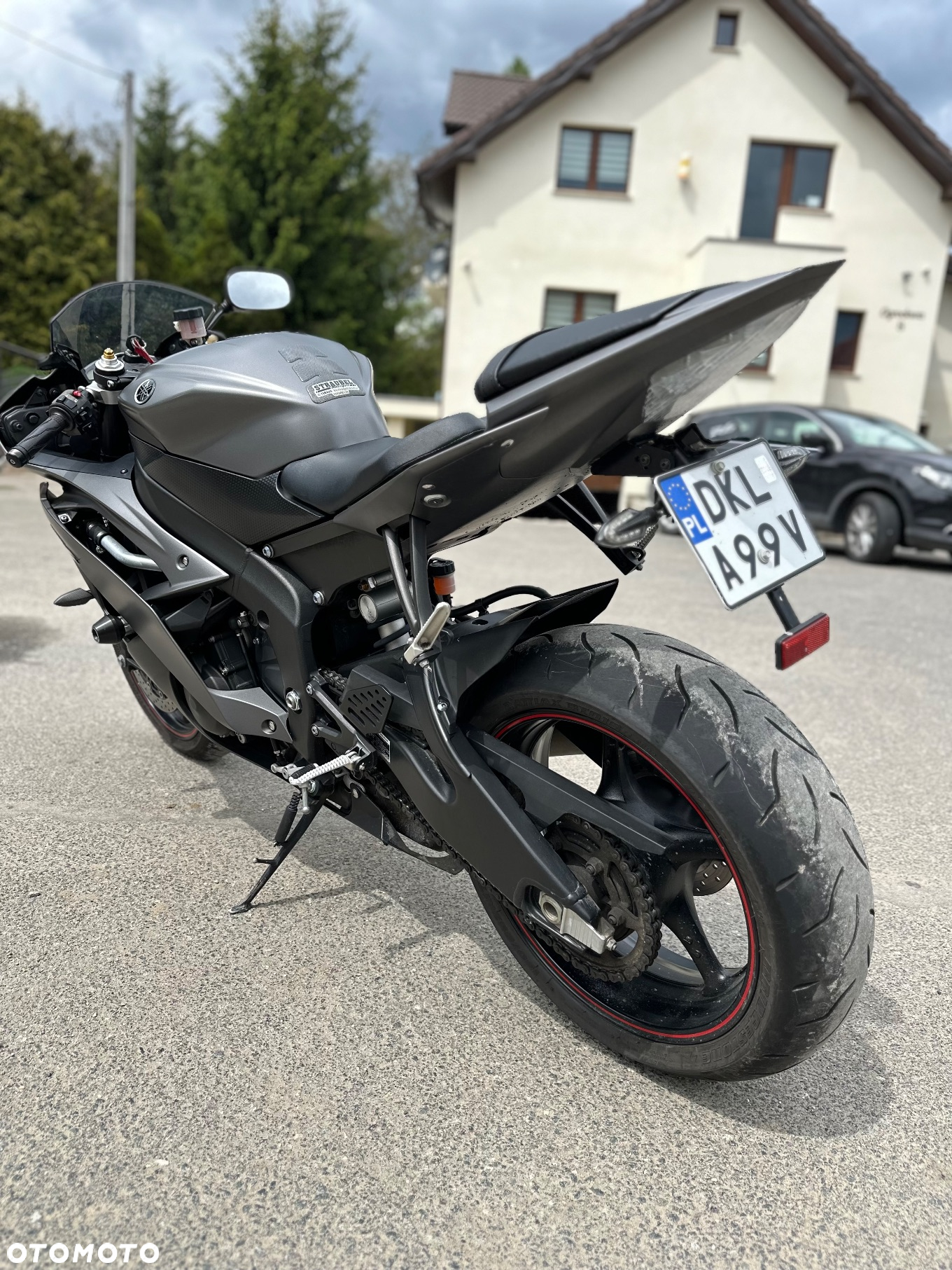 Yamaha R6 - 6