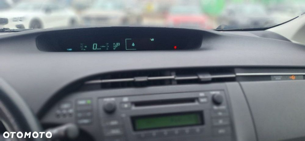 Toyota Prius - 14