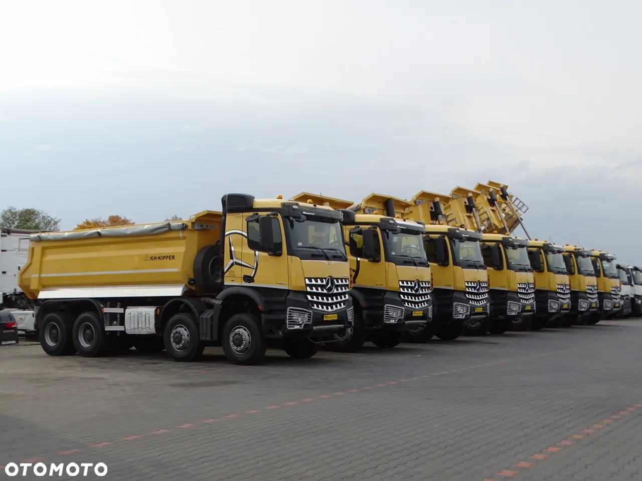 Mercedes-Benz AROCS 4145 / 8x8 / WYWROTKA TYLNOZSYPOWA / KH KIPPER  / EURO 6 - 9