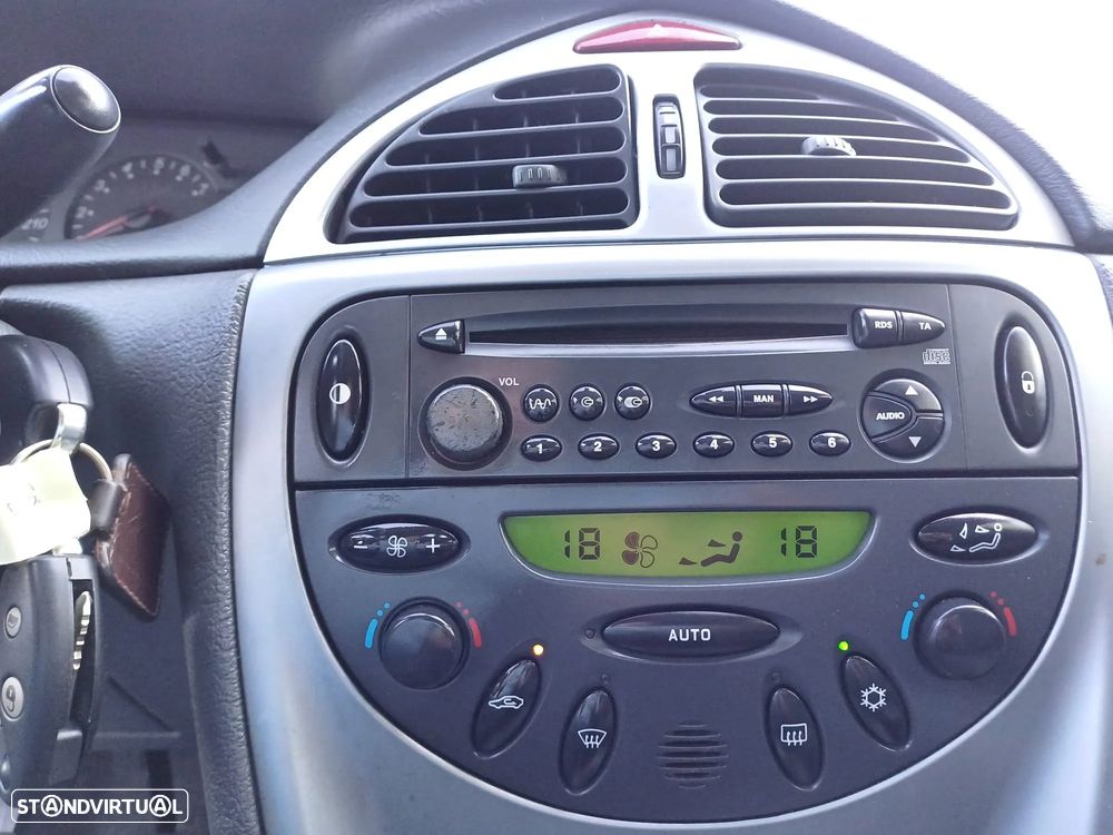 Citroën C5 2.0 HDi Exclusive - 13