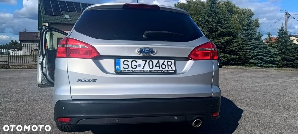 Ford Focus 2.0 TDCi Titanium ASS - 5