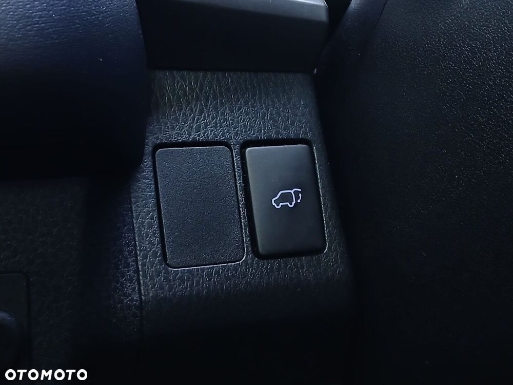 Toyota RAV4 Hybrid Premium 4x2 - 33