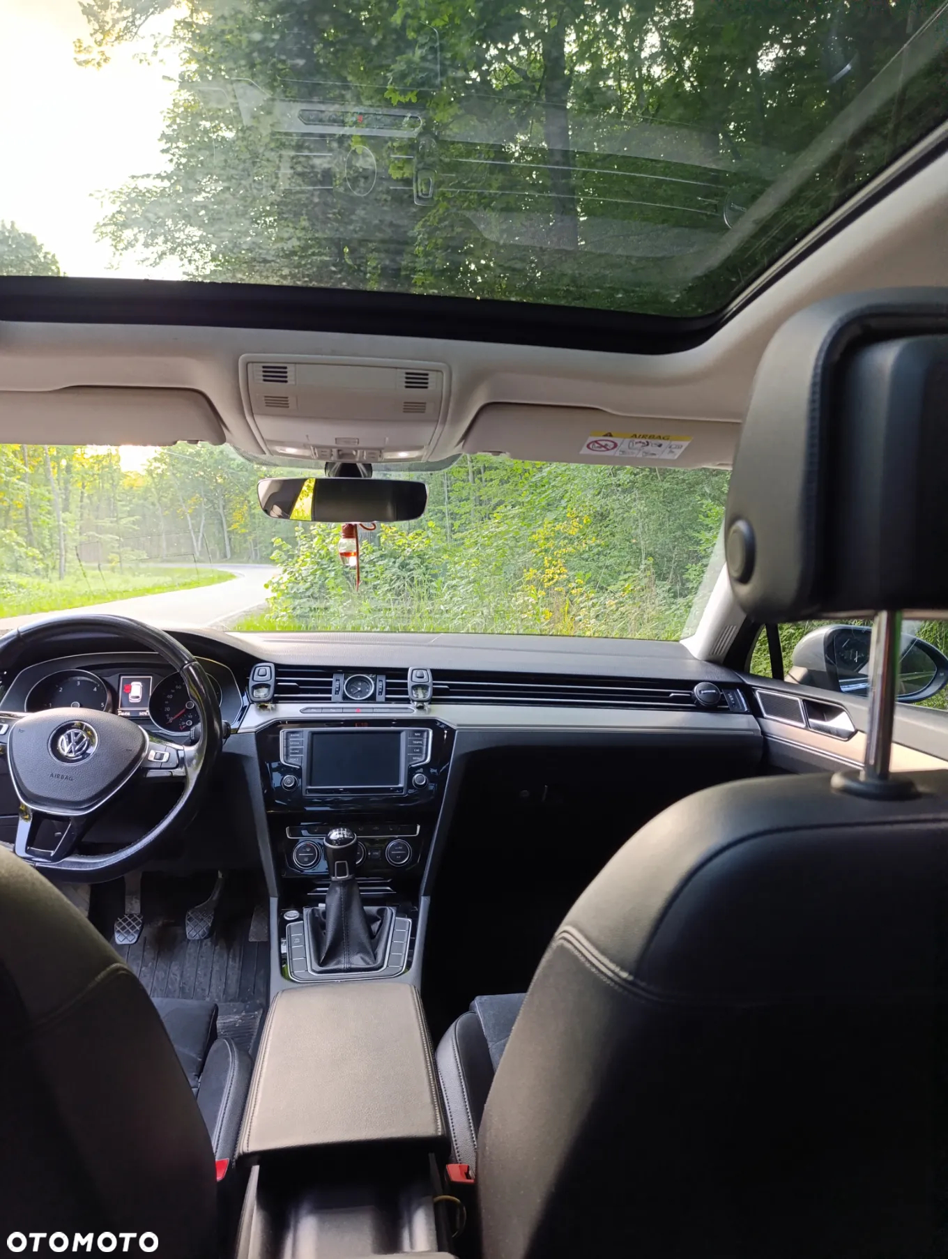 Volkswagen Passat 2.0 TDI BMT Highline - 38