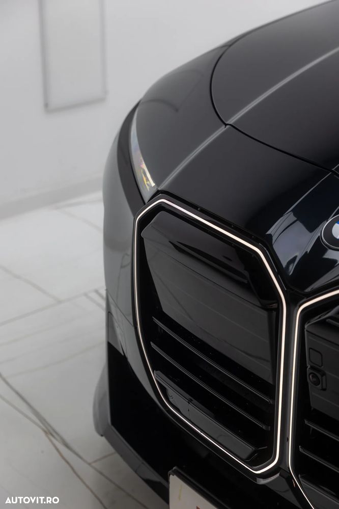 BMW Seria 7 740 xDrive MHEV - 6